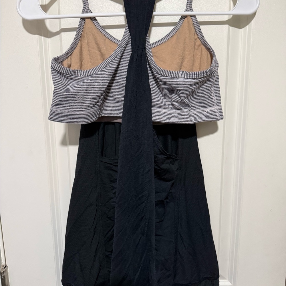 Lululemon tank